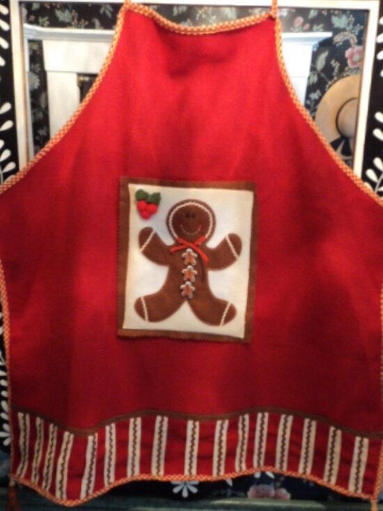 Christmas gingerbread apron - Picture 1 of 3